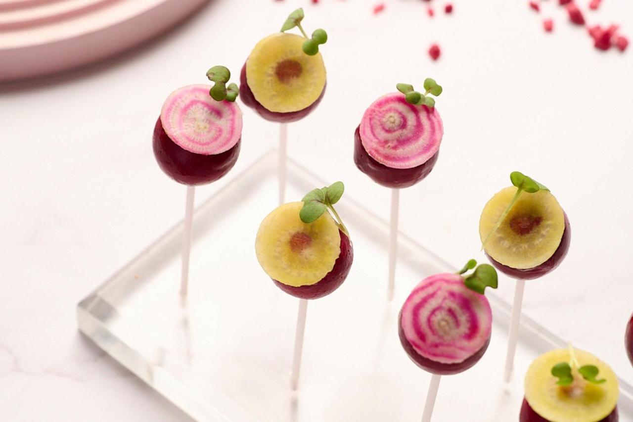 Sheraton Grande Sukhumvit, A Luxury Collection Hotel, Bangkok Exterior photo Fruit lollipops